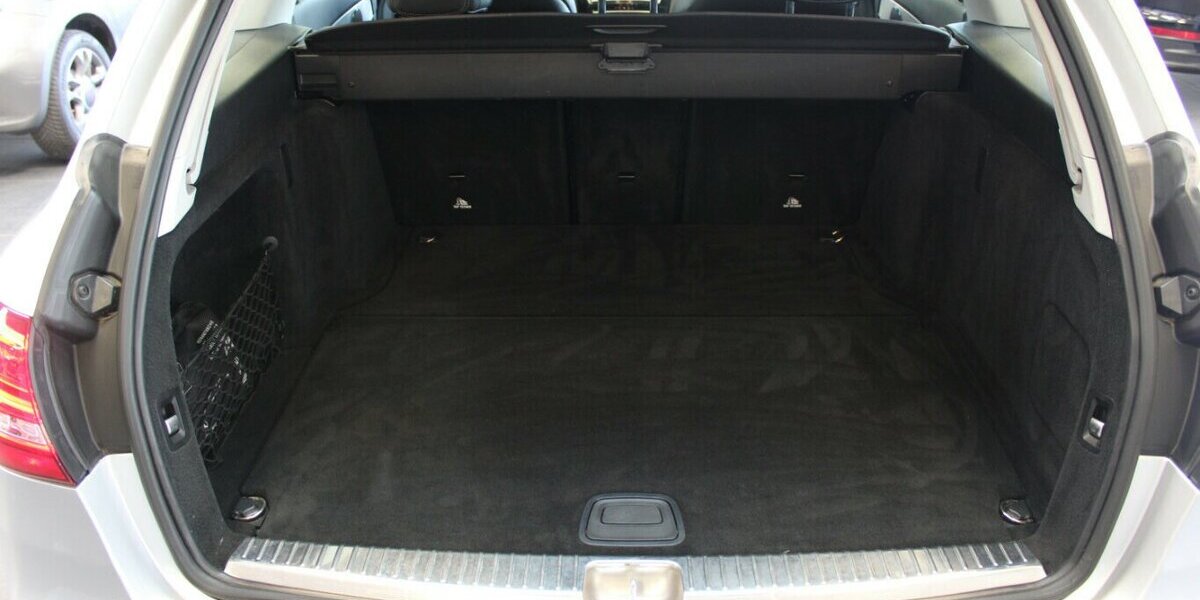 Mercedes-Benz C 180 T 9G-TRONIC Avantgarde 75.676 km 19.980 &euro; Euskirchen 53881