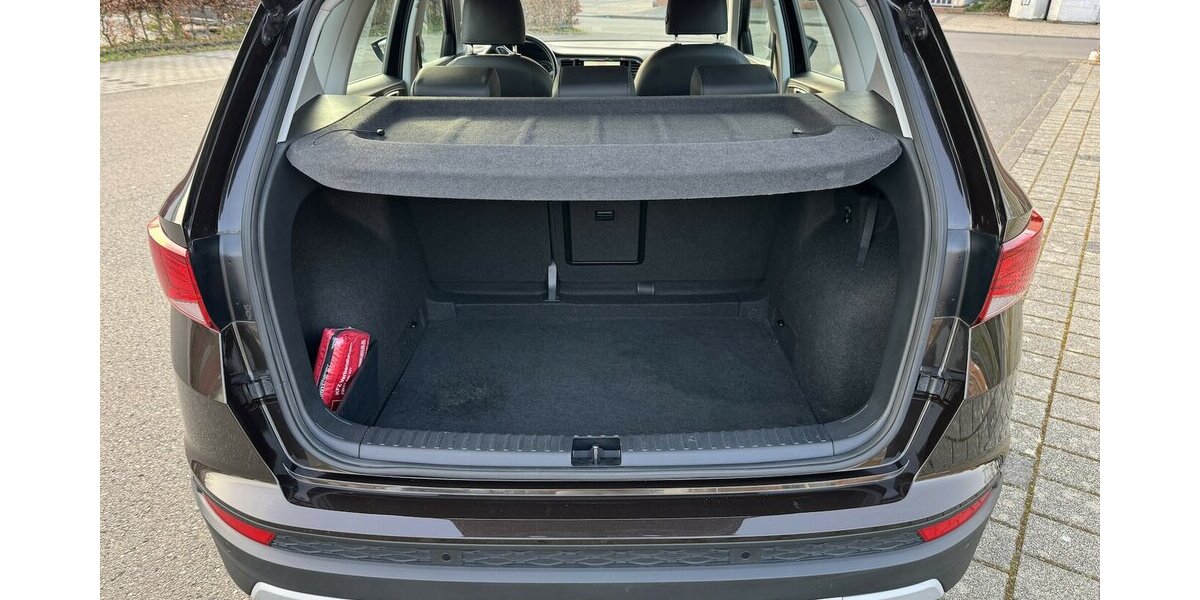 Seat Ateca Leder Navi Klima Temp. SR+WR UNFALLFREI 1a 60.000 km 15.500 &euro; Erftstadt 50374