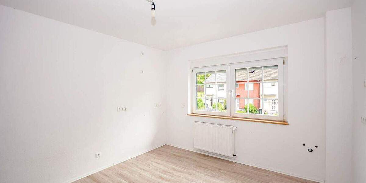 Reihenmittelhaus Bergheim Quadrath-Ichendorf - 5 Zimmer, 100 m&sup2;, 325.000&euro; | Angebot:25709828