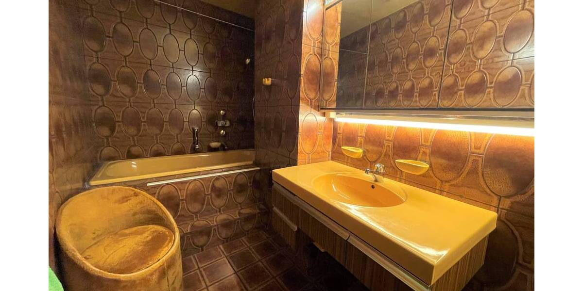 Gewerbeobjekt Düren - 6 Zimmer, 200 m&sup2;, 1.380&euro; | Angebot:25777056