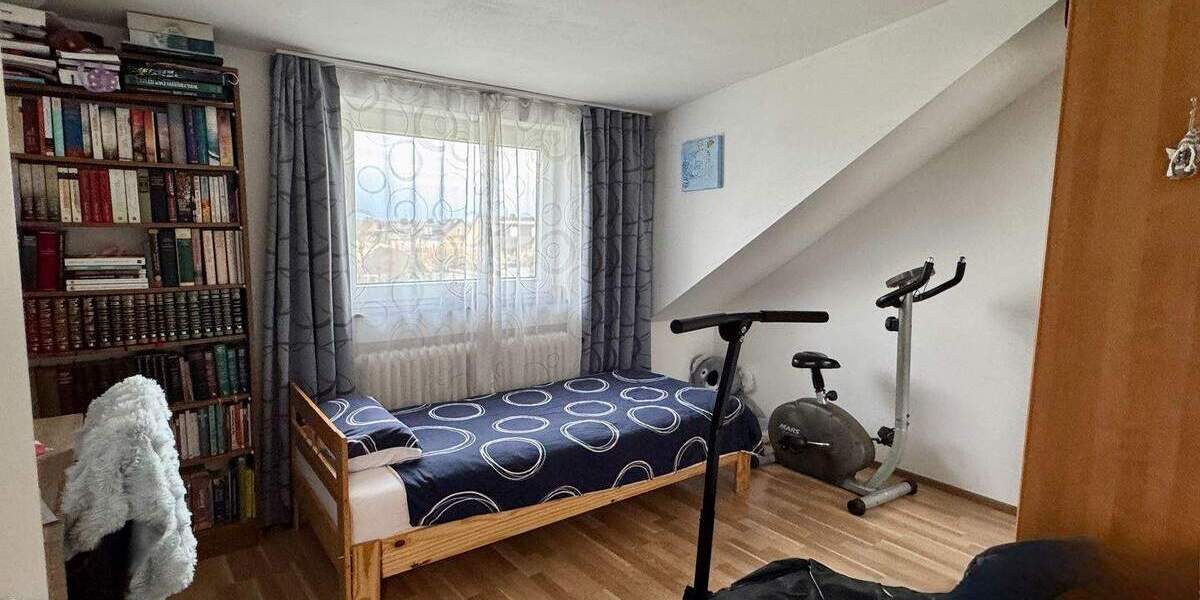 Etagenwohnung Stolberg Münsterbusch - 3 Zimmer, 65 m&sup2;, 85.000&euro; | Angebot:25664766