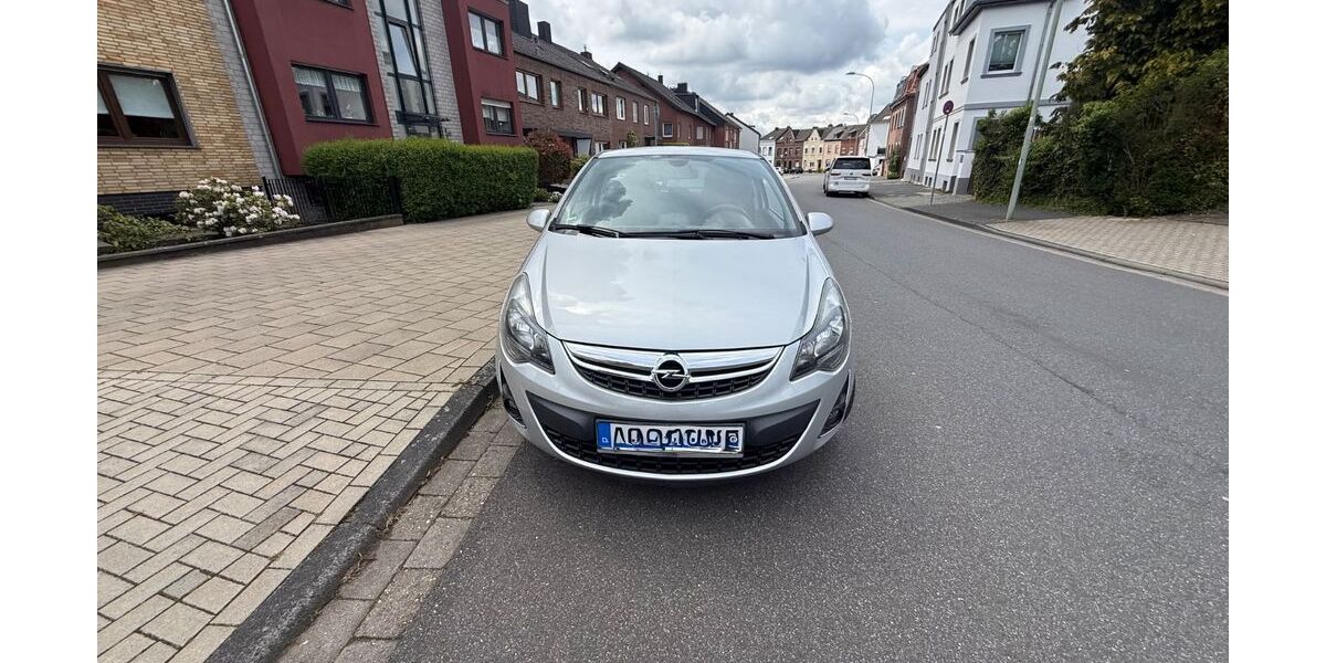 Opel Corsa 169.000 km 2.750 &euro; Alsdorf 52477