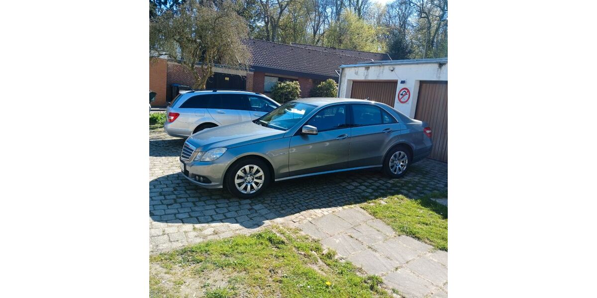 Mercedes-Benz E 220 306.429 km 10.000 &euro; Eschweiler 52249