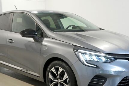 Renault Clio 11.440 km 15.850 &euro; Hürth bei Köln 50354