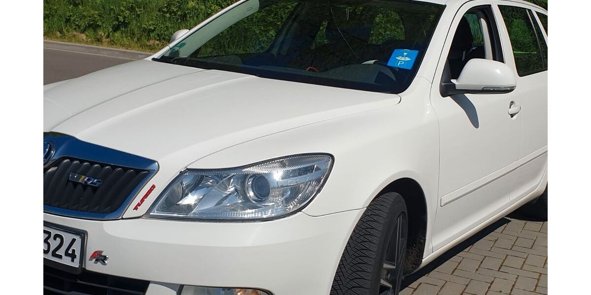 Skoda Octavia 220.000 km 4.900 &euro; Übach-Palenberg 52531