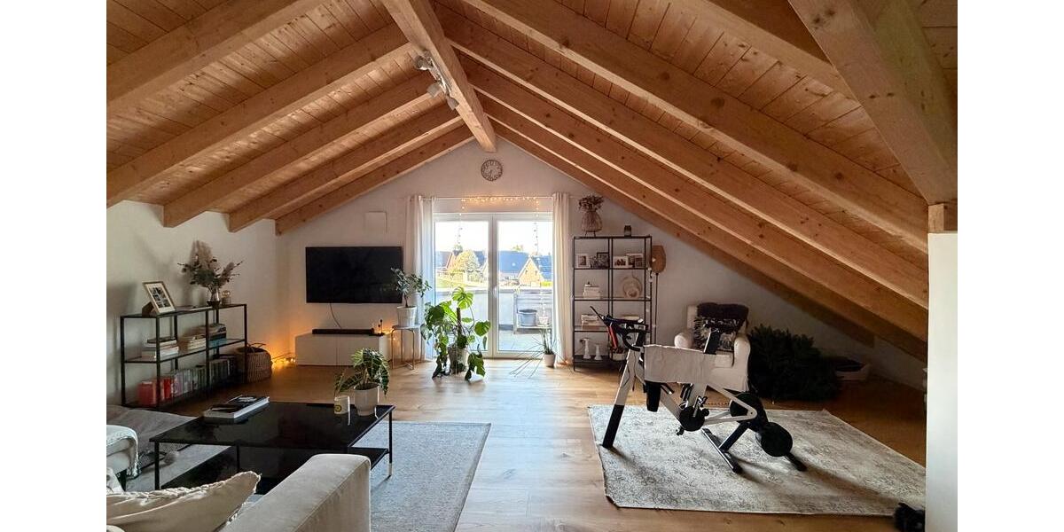 Dachgeschoßwohnung Bedburg - 5 Zimmer, 125 m&sup2;, 2.000&euro; | Angebot:26506474