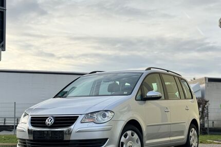 VW Touran 100.000 km 6.999 &euro; Eschweiler 52249