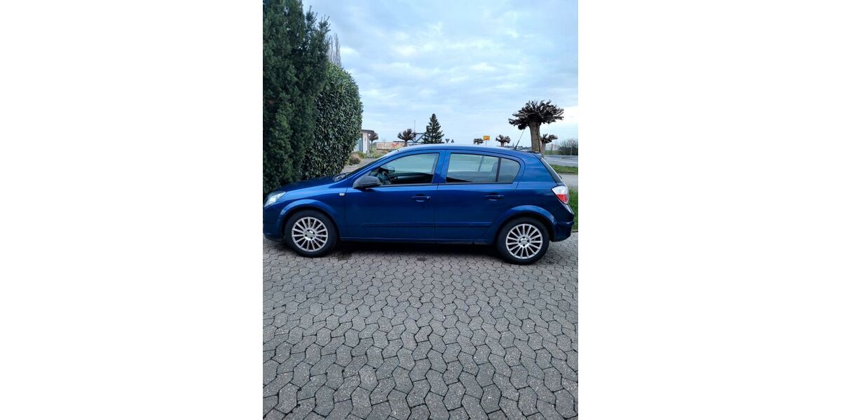 Opel Astra 130.000 km 2.400 &euro; Elsdorf 50189