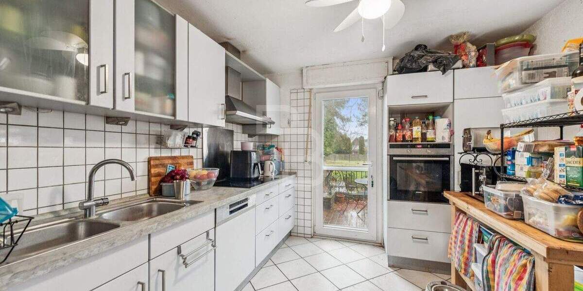 Einfamilienhaus Hürth Berrenrath - 4 Zimmer, 98 m&sup2;, 350.000&euro; | Angebot:25687116