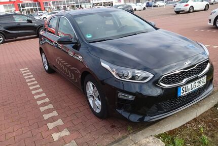 Kia ceed / Ceed 106.000 km 10.500 &euro; Vettweiß 52391
