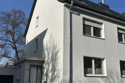 Haus Düren Distelrath - 5 Zimmer, 160 m&sup2;, 429.000&euro; | Angebot:26987730
