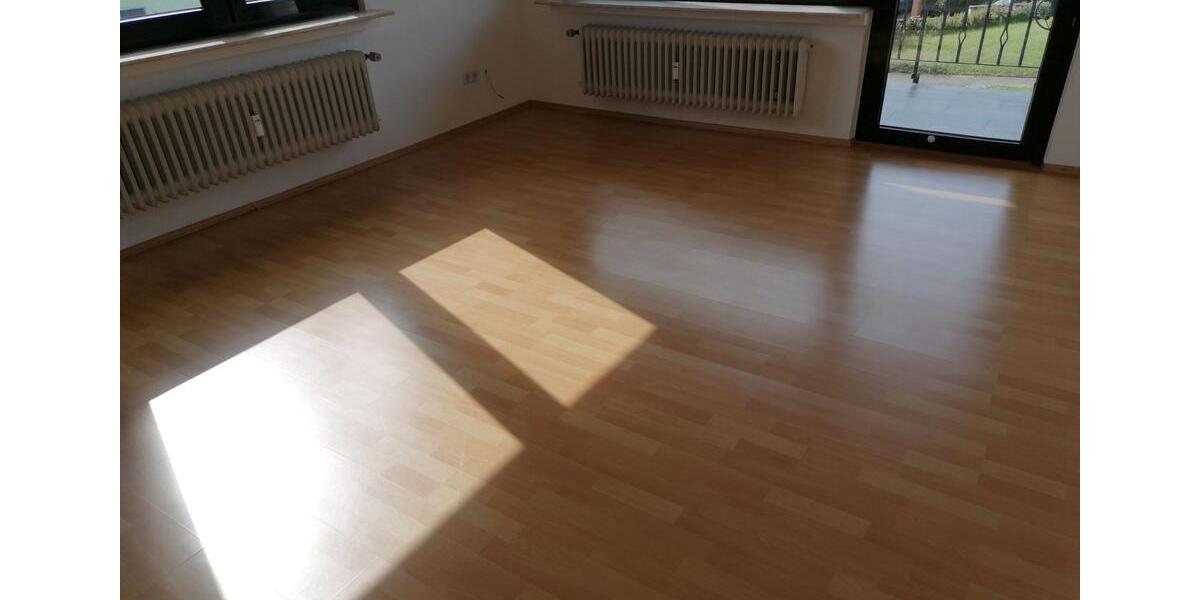 Etagenwohnung Mechernich - 3 Zimmer, 85 m&sup2;, 600&euro; | Angebot:19352941