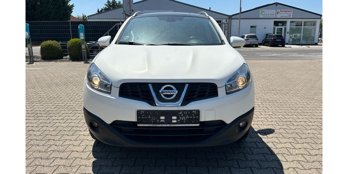 Nissan Qashqai 159.800 km 4.990 &euro; Düren 52351