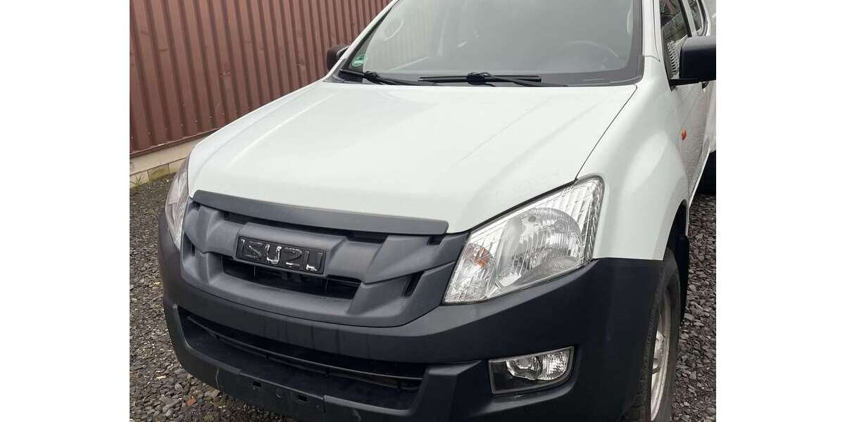 Isuzu D-Max 248.000 km 10.700 &euro; Elsdorf 50189