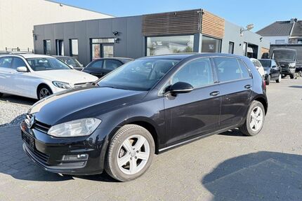 VW Golf 220.405 km 5.650 &euro; Übach Palenberg 52531