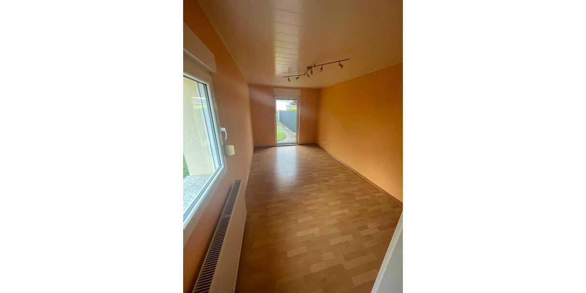 Reihenhaus Euskirchen - 4 Zimmer, 90 m&sup2;, 1.300&euro; | Angebot:26652622