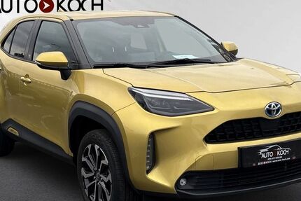 Toyota Yaris Cross 74.968 km 21.889 &euro; Düren 52351