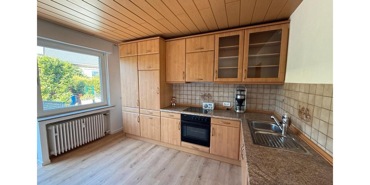 Etagenwohnung Stolberg (Rhld.) Büsbach - 3 Zimmer, 70 m&sup2;, 162.000&euro; | Angebot:27081315
