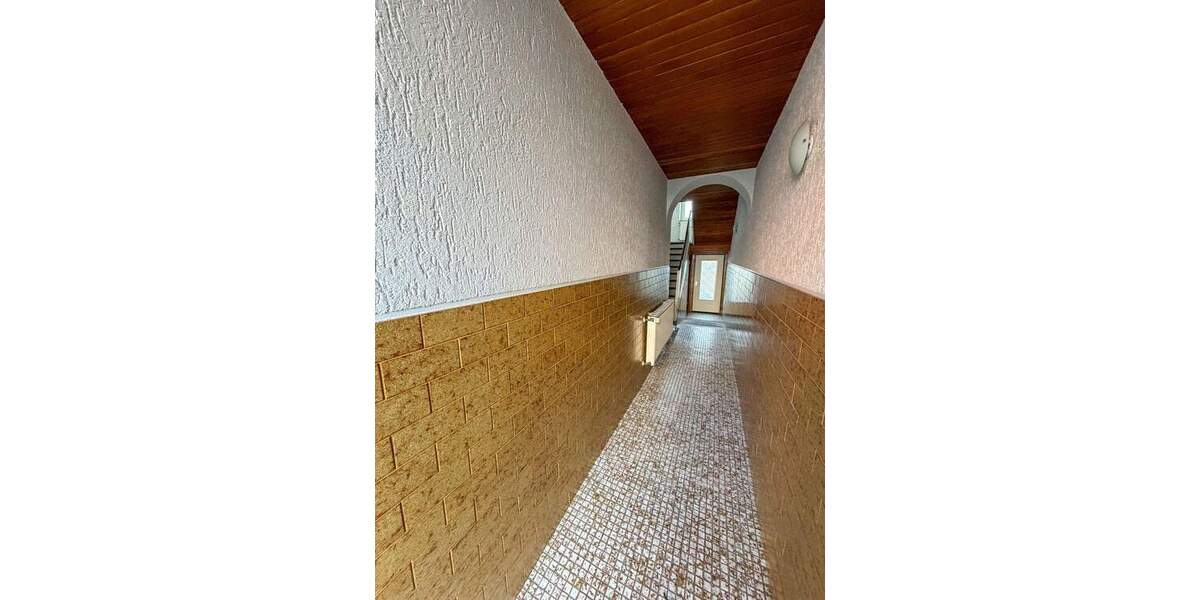 Reihenmittelhaus Stolberg (Rheinland) / Büsbach Büsbach - 7 Zimmer, 173 m&sup2;, 359.000&euro; | Angebot:25686987