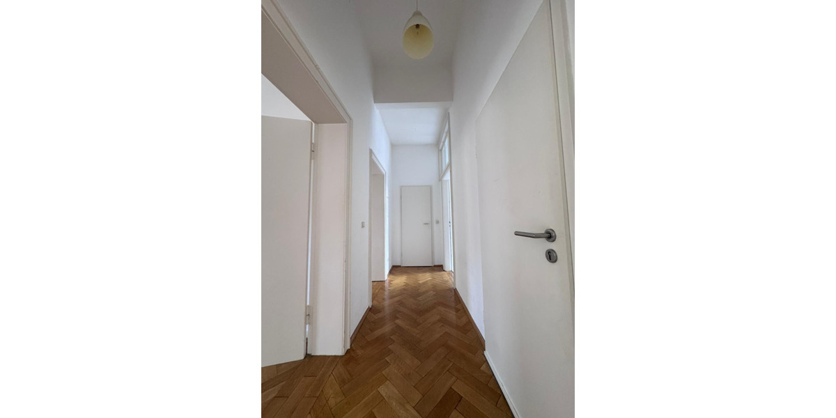 Etagenwohnung Aachen Aachen-Mitte - 2.5 Zimmer, 86 m&sup2;, 920&euro; | Angebot:25853480