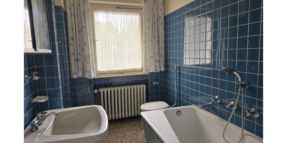 Einfamilienhaus Euskirchen Innenstadt - 1 Zimmer, 308 m&sup2;, 690.000&euro; | Angebot:25720786