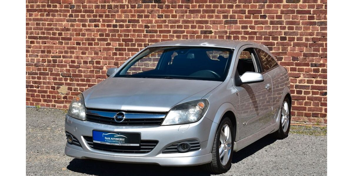 Opel Astra 106.000 km 3.390 &euro; Düren 52351