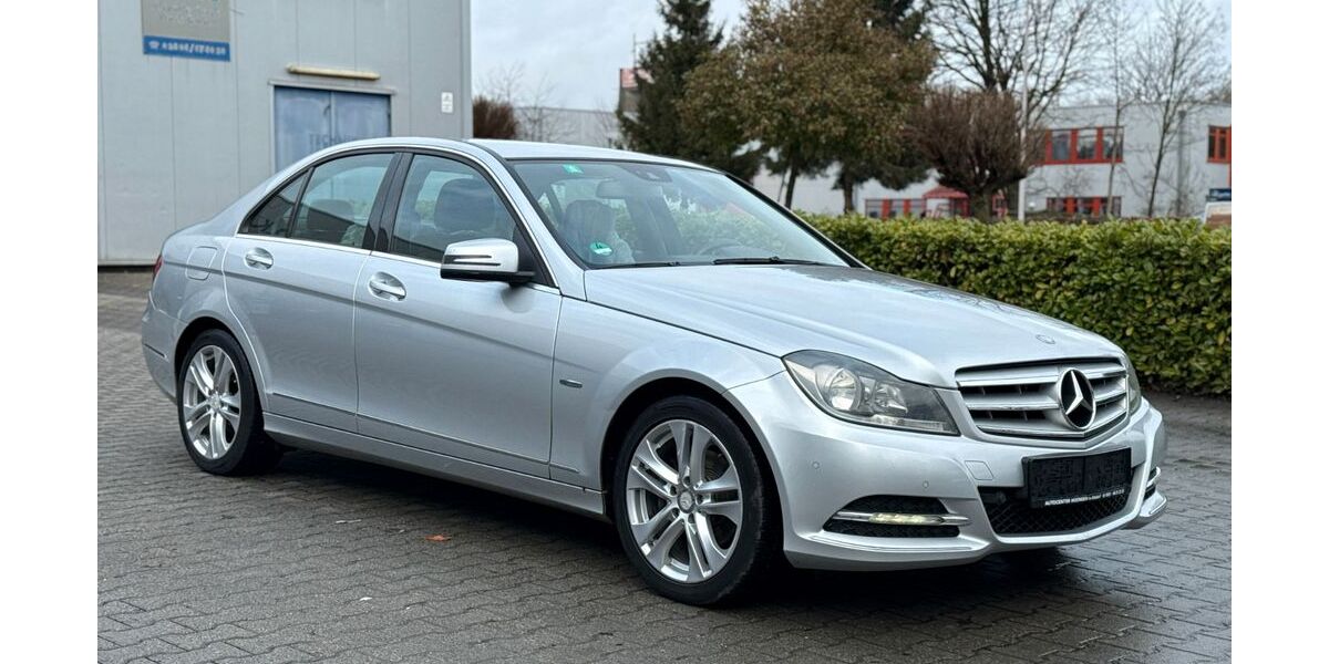 Mercedes-Benz C 200 173.884 km 8.500 &euro; Alsdorf 52477