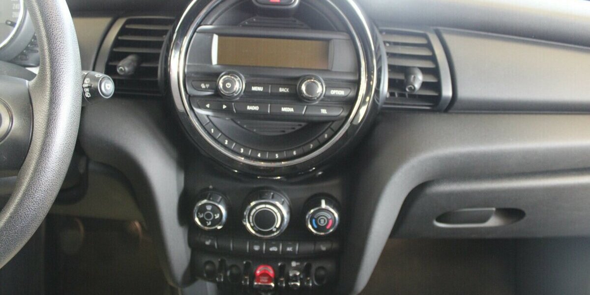 Mini One First Salt - Klima - SHZ - 91.430 km 8.980 &euro; Euskirchen 53881