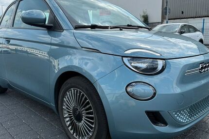 Fiat 500e 44.100 km 14.980 &euro; Alsdorf-Hoengen (bei Aachen) 52477