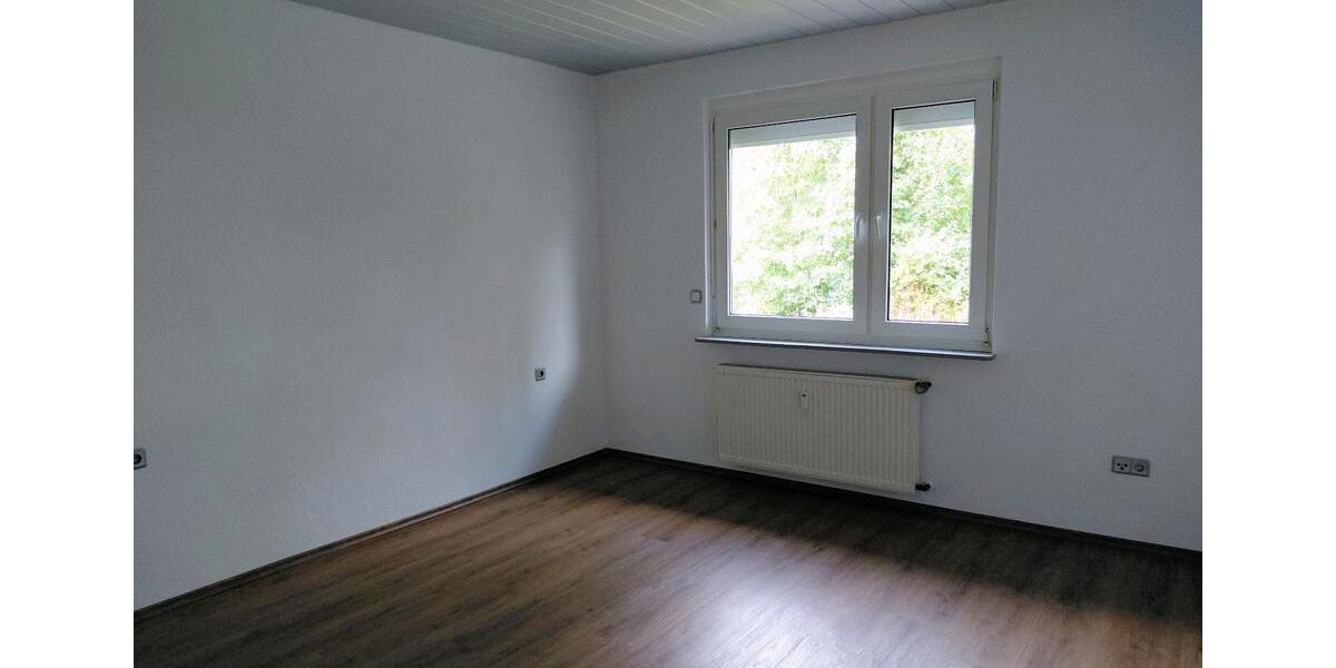 Reihenhaus Hürth - 4 Zimmer, 120 m&sup2;, 600.000&euro; | Angebot:27021737