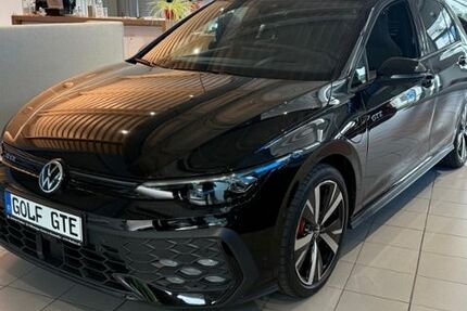 VW Golf 16.000 km 38.889 &euro; Baesweiler 52499