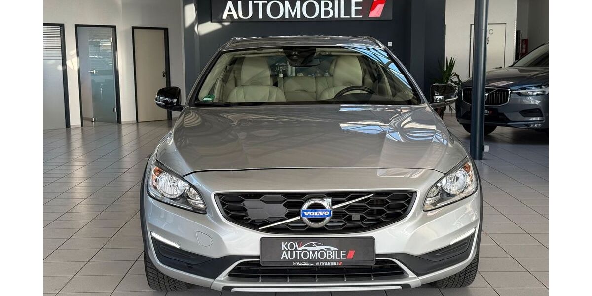 Volvo V60 Cross Country 154.630 km 12.900 &euro; Übach-Palenberg 52531
