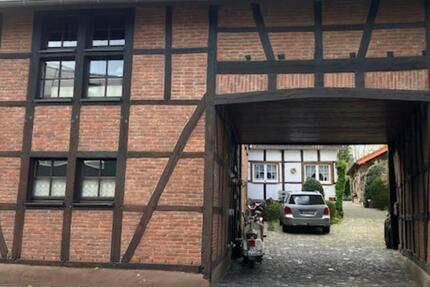 Haus Hürth - 2 Zimmer, 130 m&sup2;, 1.350&euro; | Angebot:25921120