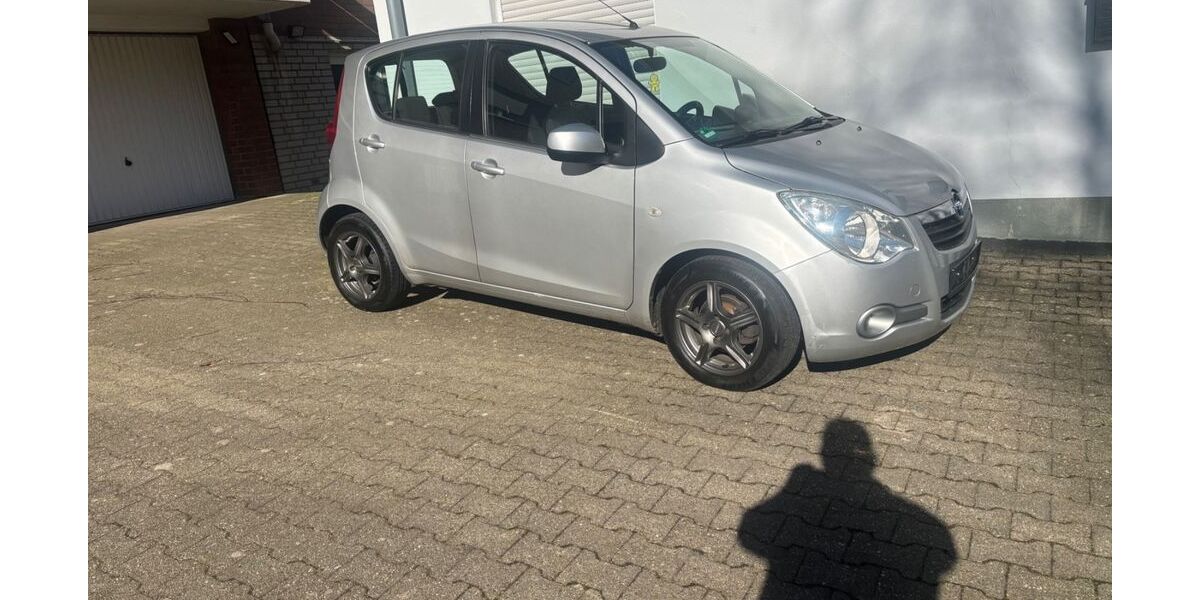 Opel Agila 149.900 km 2.400 &euro; Herzogenrath 52134