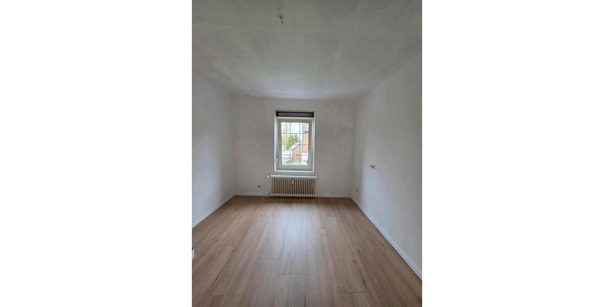 Etagenwohnung Alsdorf - 3 Zimmer, 82 m&sup2;, 950&euro; | Angebot:25960300