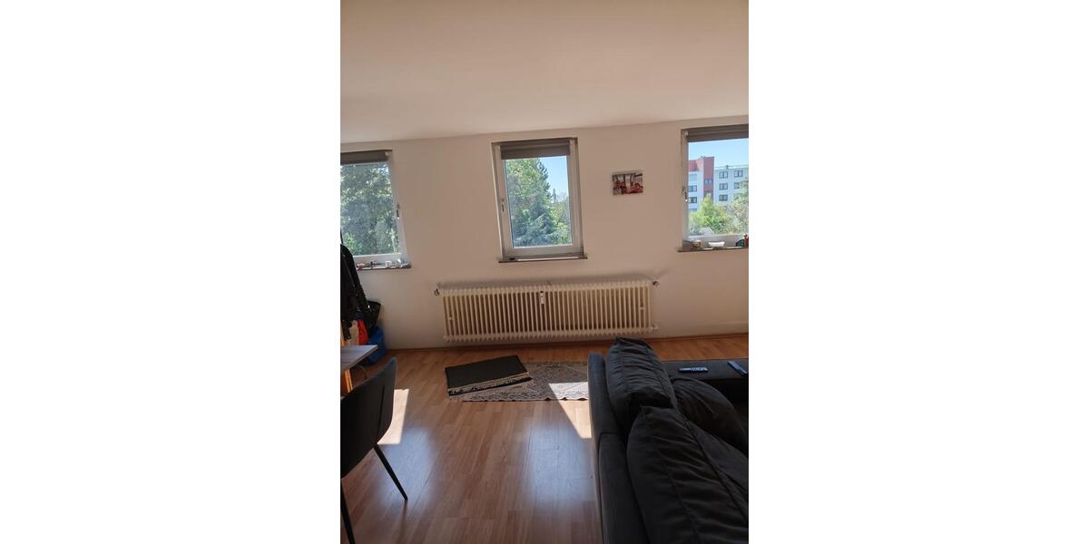 Dachgeschoßwohnung Kerpen Balkhausen - 3 Zimmer, 65 m&sup2;, 850&euro; | Angebot:26518377