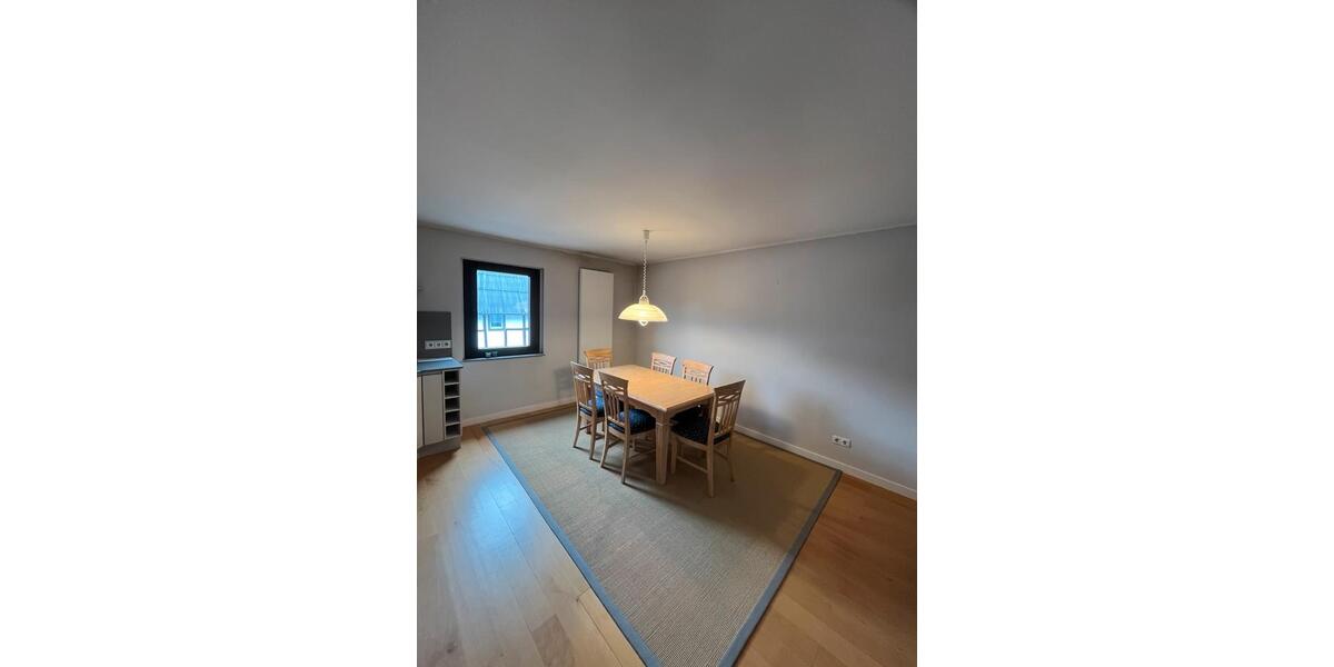 Etagenwohnung Brühl - 4 Zimmer, 89 m&sup2;, 1.330&euro; | Angebot:26511233