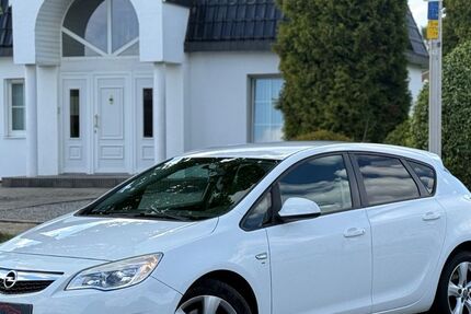 Opel Astra 127.473 km 5.990 &euro; Jülich 52428