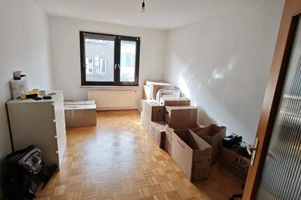 Wohnung Aachen Aachen-Mitte - 3 Zimmer, 68 m&sup2;, 700&euro; | Angebot:25784095