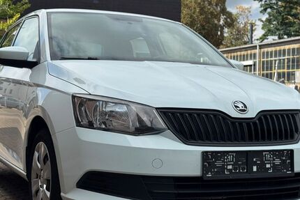 Skoda Fabia 170.000 km 3.999 &euro; Düren 52349