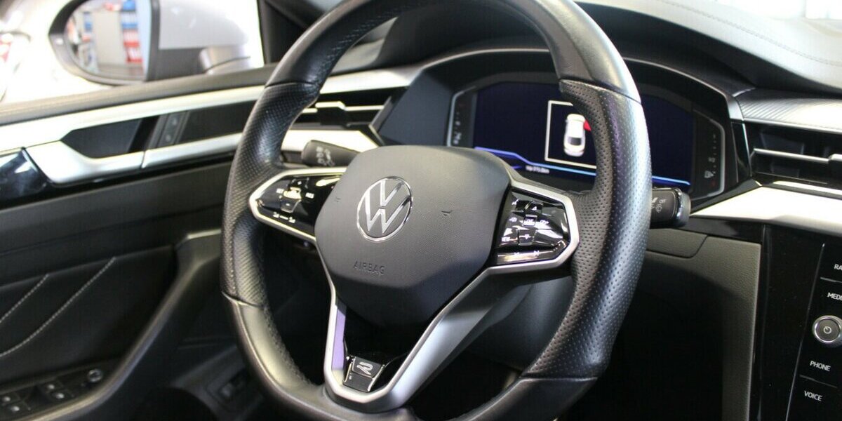 VW Arteon 2.0 TSI OPF DSG R Line 106.743 km 24.980 &euro; Euskirchen 53881