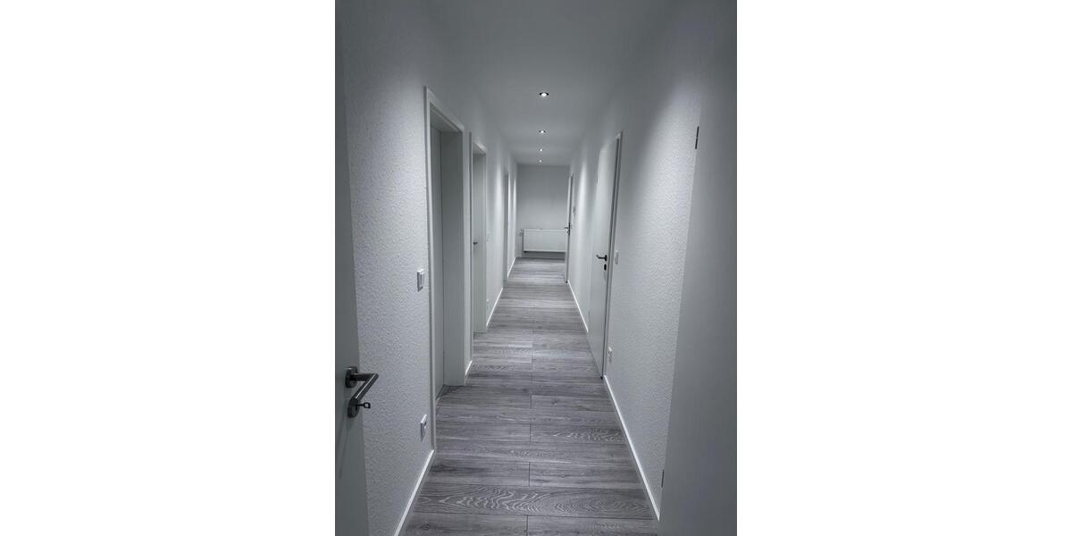 Etagenwohnung Baesweiler - 4 Zimmer, 100 m&sup2;, 1.180&euro; | Angebot:25922785