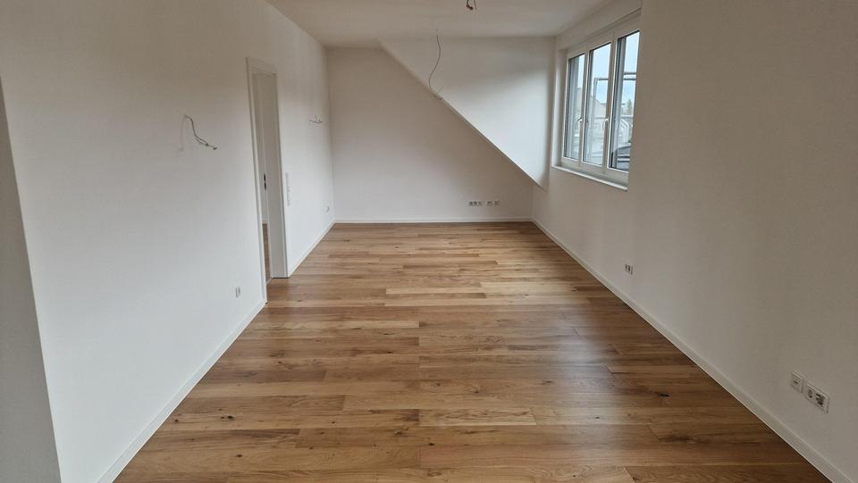 Dachgeschoßwohnung Langerwehe - 2 Zimmer, 67 m&sup2;, 844&euro; | Angebot:25408717