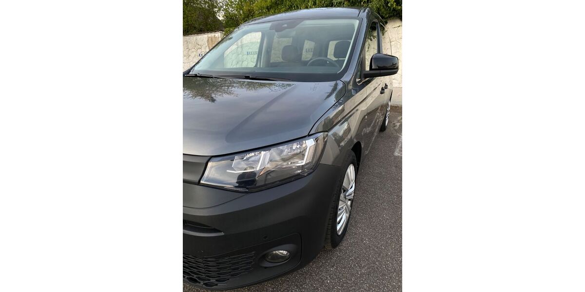 VW Caddy 209.957 km 15.999 &euro; Bergheim 50126