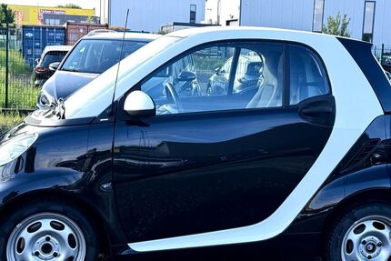 Smart ForTwo 64.500 km 4.750 &euro; Düren 52351