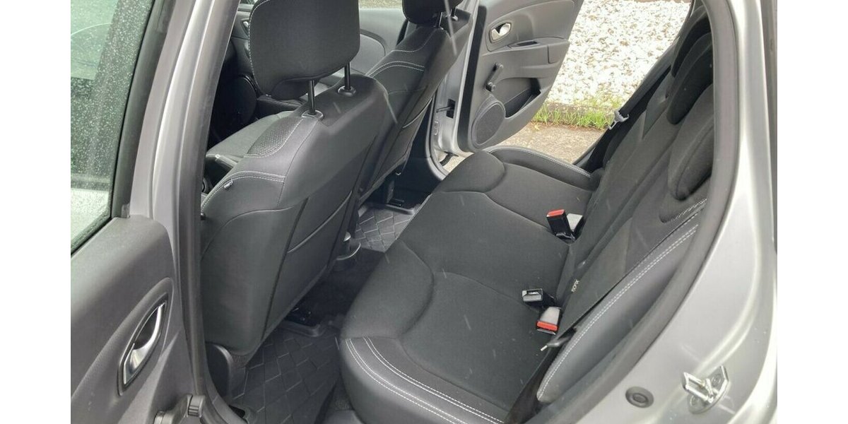 Renault Clio GT Bose Klima Navi 20.tkm ServNeu GARANTIE 20.000 km 12.500 &euro; Erftstadt 50374
