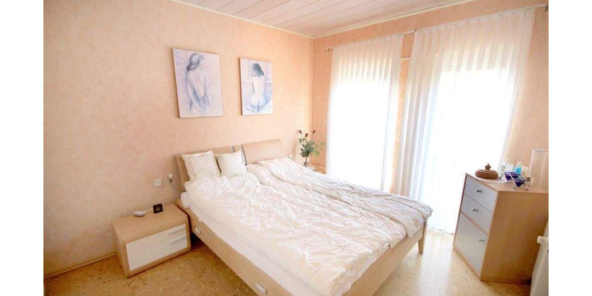 Einfamilienhaus Erftstadt-Köttingen Lechenich - 6 Zimmer, 220 m&sup2;, 485.000&euro; | Angebot:25776997