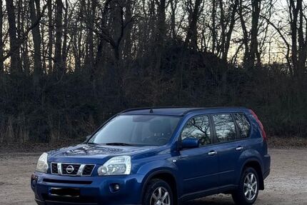 Nissan X-Trail 332.286 km 3.500 &euro; Euskirchen 53879