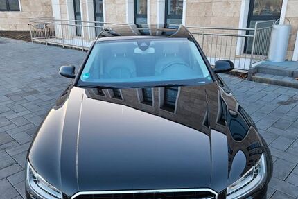 Audi A8 135.000 km 24.990 &euro; Erftstadt 50374
