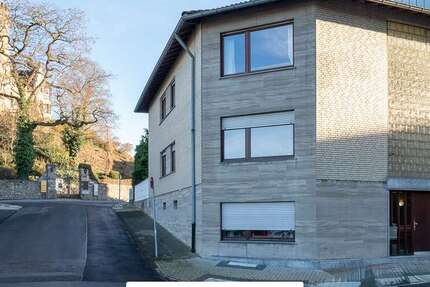 Haus Herzogenrath - 7 Zimmer, 209 m&sup2;, 349.000&euro; | Angebot:24213309